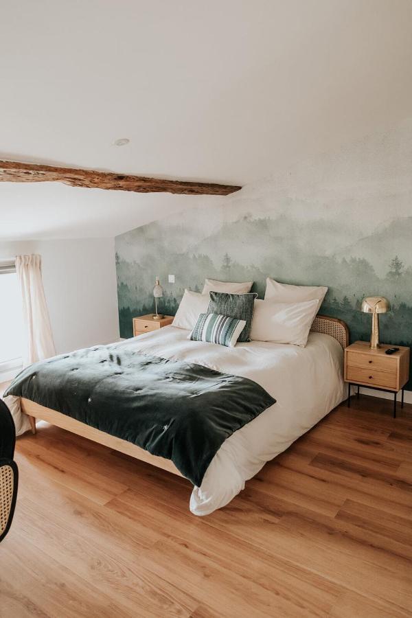 Château La Grande Clotte Lussac  Chambre photo